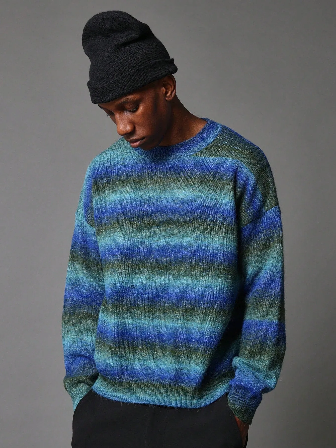 Cropped Ombre Crew Neck Sweater