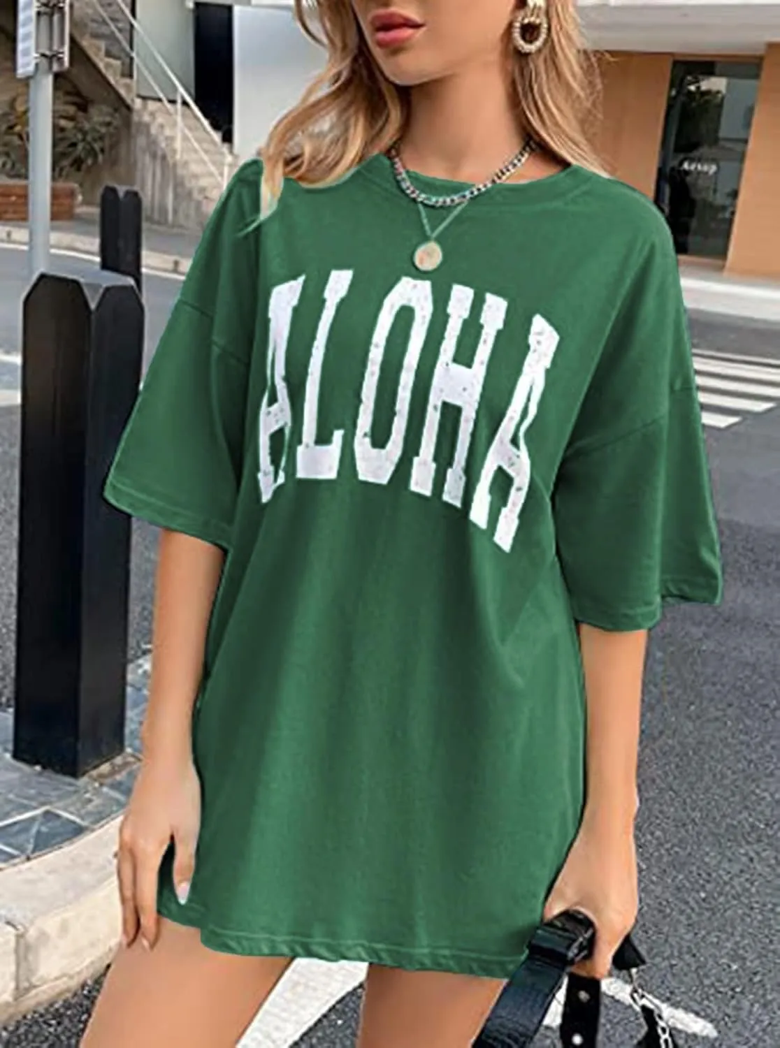 Remidoo Women's Casual Short Sleeve Graphic Oversized T Shirt Loose Letter Print Tee Top Blouse